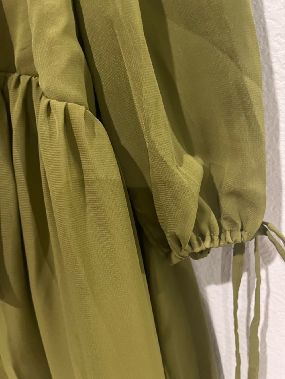 Elegant Chiffon Solid Color Long Slit Puff Sleeve Maxi Dress - Picture 14 of 14